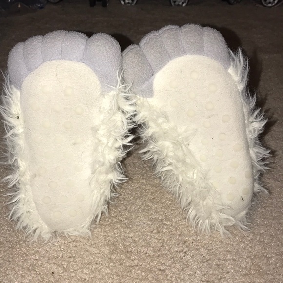 Slippers - Picture 3 of 3